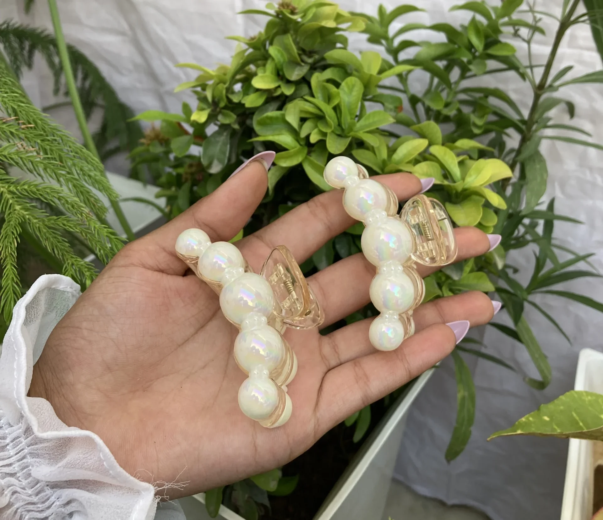 Elegant Pearl-Embellished Gold Hair Clip – Timeless Luxury Hair Accessory for Women